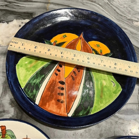 Dolores Hildago Signed Mexican Plates Set of Three Fruit Motif - Picture 3 of 14